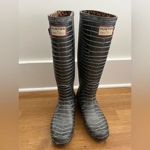 Jimmy chop for Hunter y’all rain boot size 9
